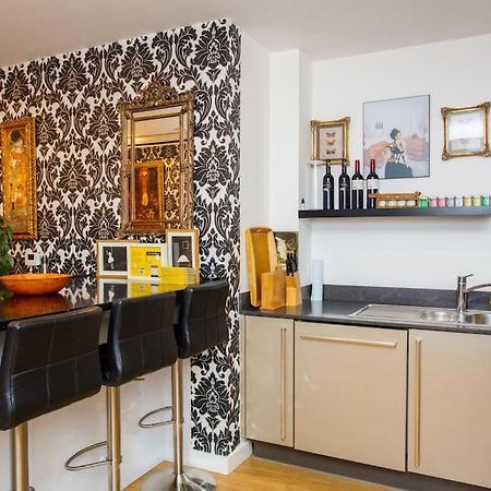 Unique & Welcoming 2Bd Flat In Limehouse Apartment London Ngoại thất bức ảnh